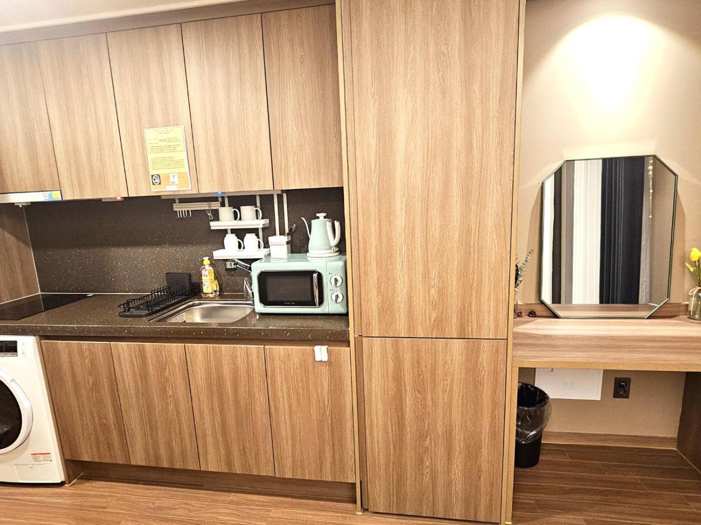 Raviens라비앙즈 Hotel Busan Exterior photo